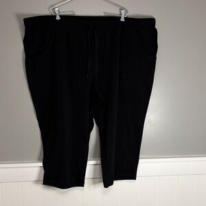 Athletic Works Black Capri Jogger Pants